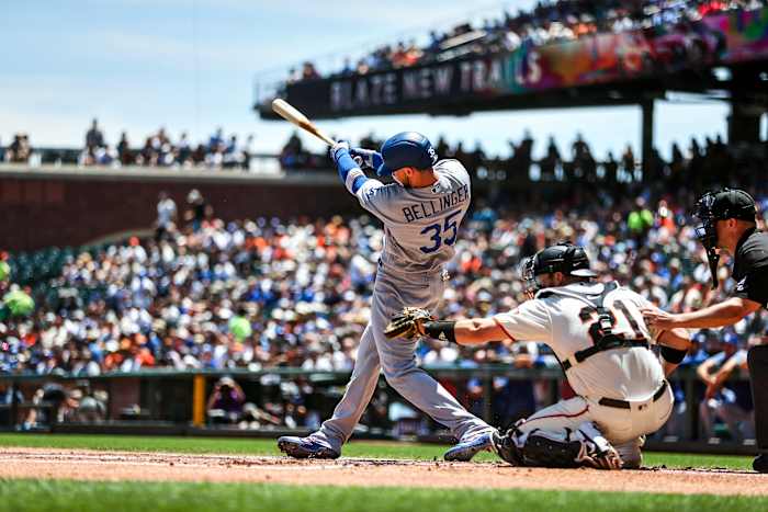 Cody Bellinger hitting against Giants
